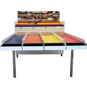 Pferde Derby mit 4 Bahnen